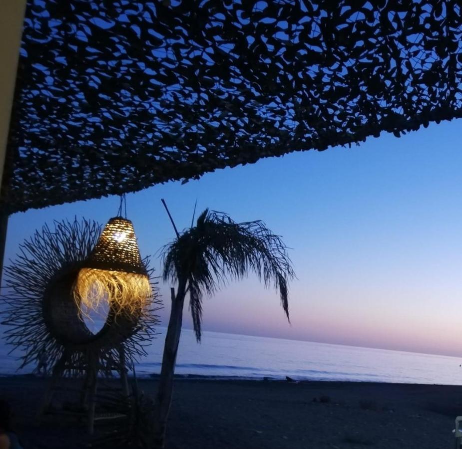 Apartamentos Turisticos Las Yucas Torre Del Mar Dış mekan fotoğraf