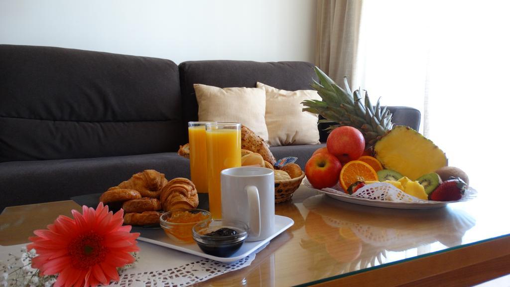 Apartamentos Turisticos Las Yucas Torre Del Mar Dış mekan fotoğraf